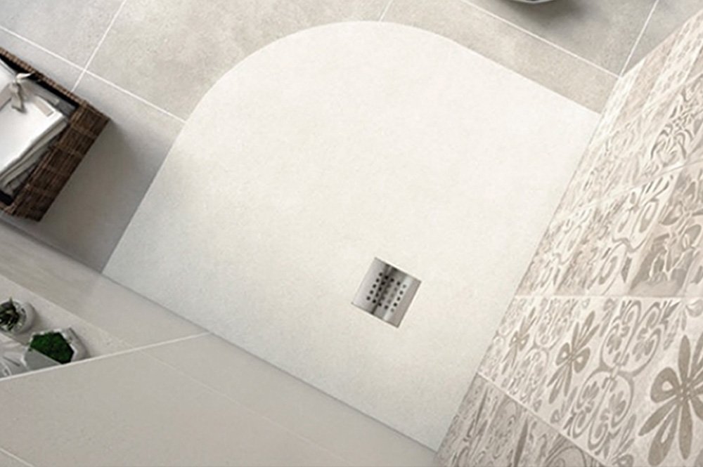 Plato de ducha moderno visto desde arriba